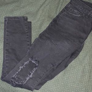 Forever 21 black ripped jeans